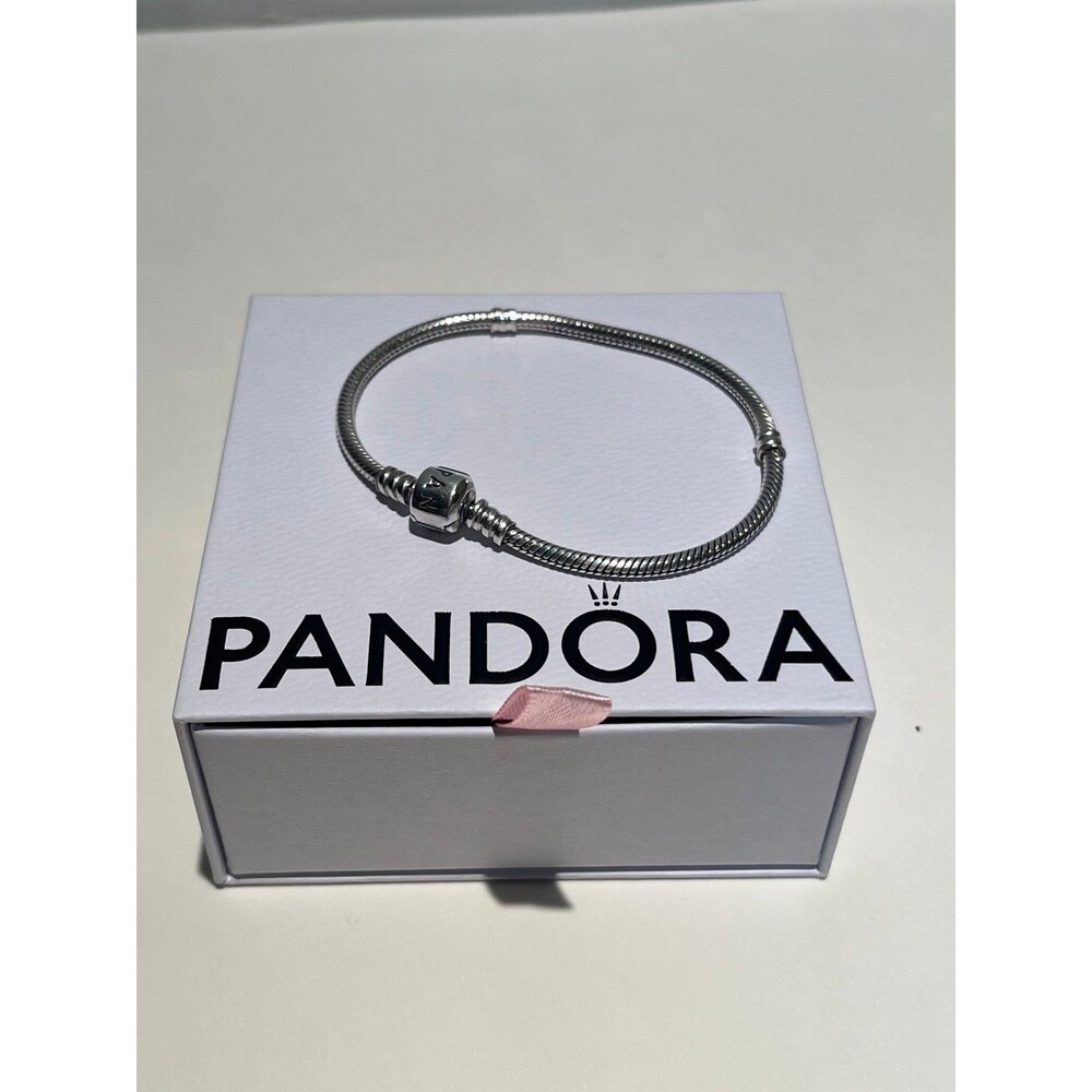 Authentic Pandora Moments Sterling Silver Classic Snake Chain Bracelet 925